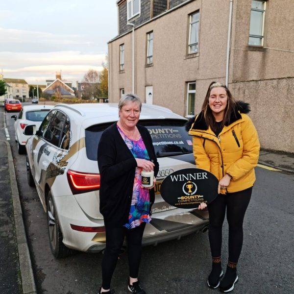 Won a SMELL YEAH Yankee Candle