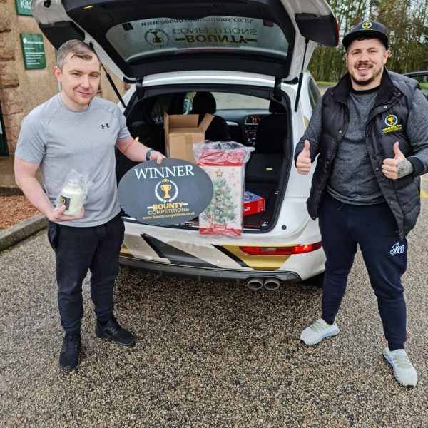 Won a Yankee Candle Advent Calendar & SMELL YEAH Candle