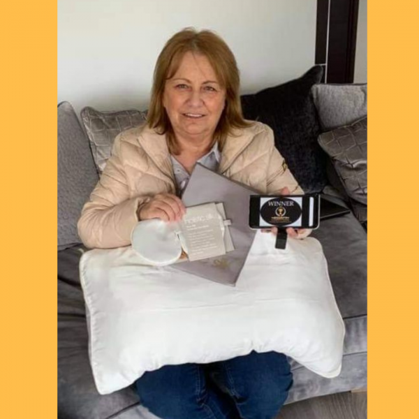 Won the Holistic Silk Anti-Ageing Rejuvenating Sleep Set