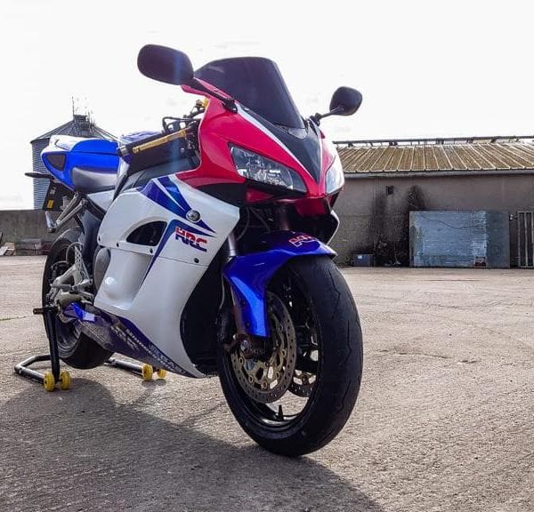 2004 HONDA CBR 1000RR (RR4) (DRAWN 03.04.21)