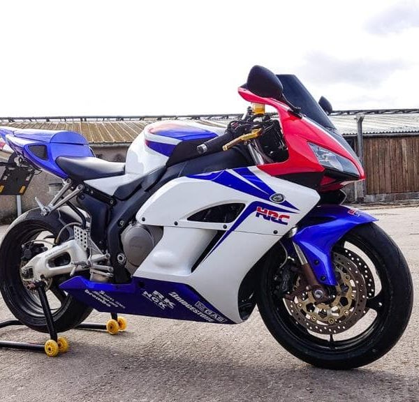 2004 HONDA CBR 1000RR (RR4) (DRAWN 03.04.21)