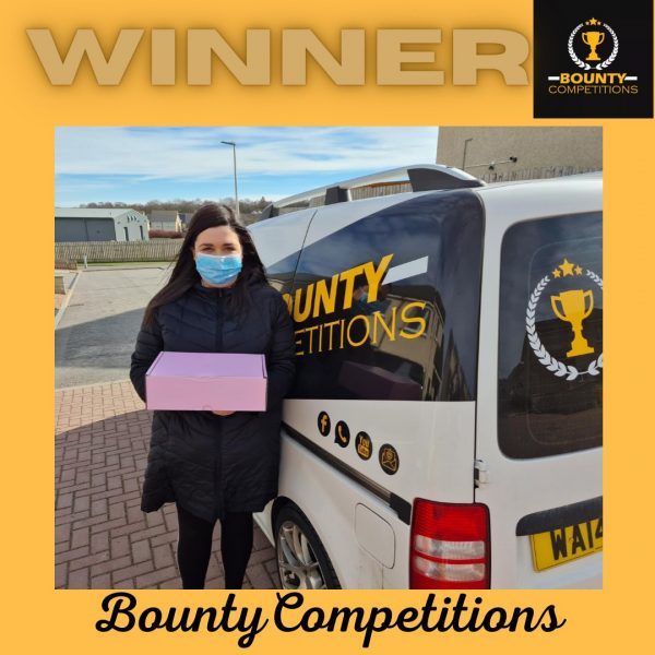 Won the Deluxe Full Makeup Bundle From Julia Stronach Makeup