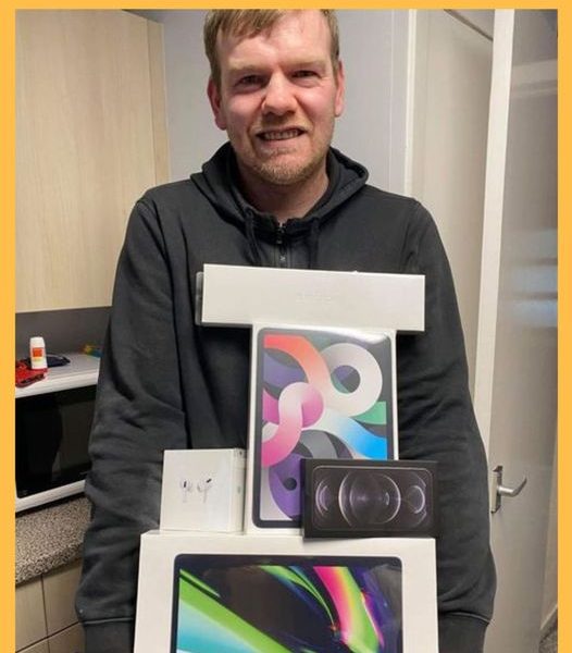 Won the Huuuge Apple Bundle #11!!