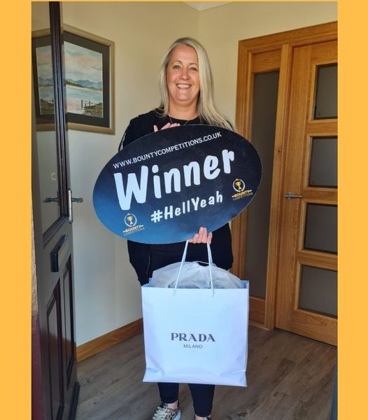 Won the Prada Saffiano Tessuto Nero & Blue Top Handle Bags!