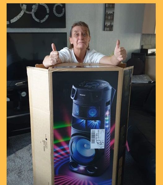 Won the Sony Bluetooth Megasound Party Speaker!!