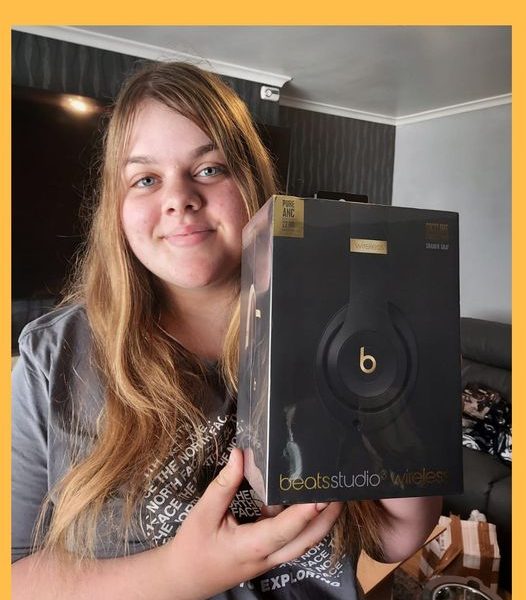 Won the Beats Studio 3 Wireless Bluetooth Noise-Cancelling Headphones!!