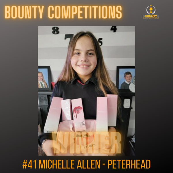 Won the Kylie by Kylie Jenner Bundle!!