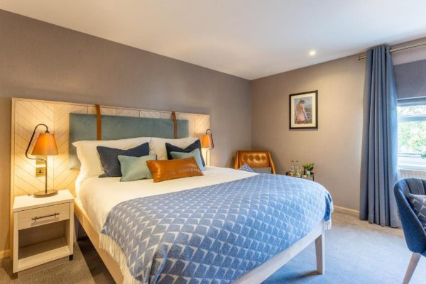 1 night stay for 2 at the Palm Court Hotel – Aberdeen – Includes Dinner & Breakfast #2 (DRAWN 29.08.22)