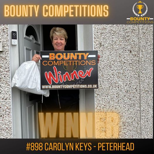 Won the Versace La Medusa Leather Quilted Tote Bag (OR £500 CASH ALT) and took the bag!!