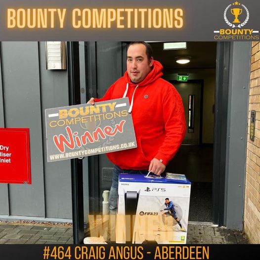 Won The PlayStation 5 Disc Console & FIFA 23 & Horizon Forbidden West!!