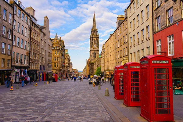 Five Night Escape to Edinburgh (Choose from over 20 hotels!)