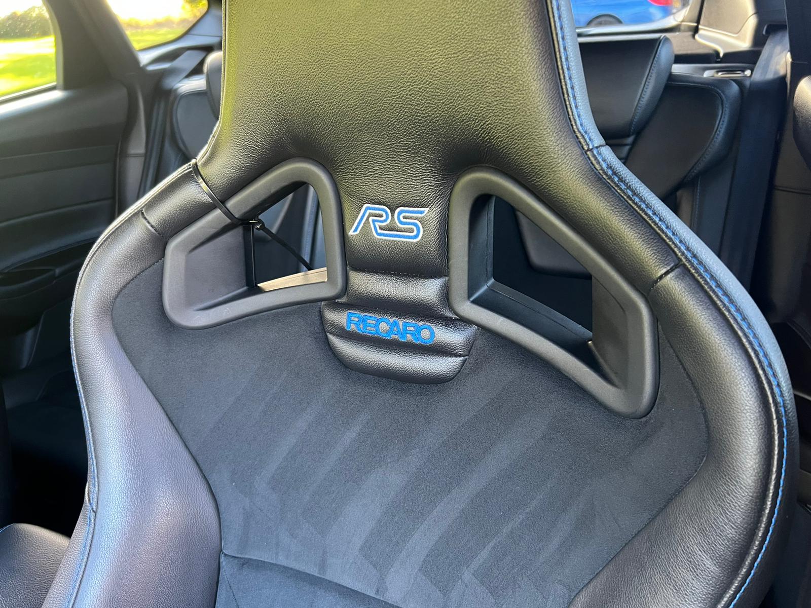 Focus rs bucket clearance seats