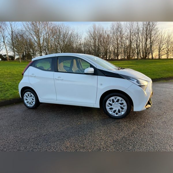 🏆Toyota Aygo VVT-I X-Play🏆