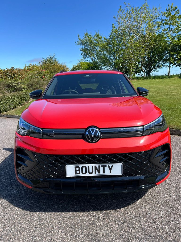 🏆 2025 Volkswagen Tiguan eTSI R Line 🏆