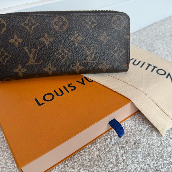 Won LV Clémence Wallet (Purse)