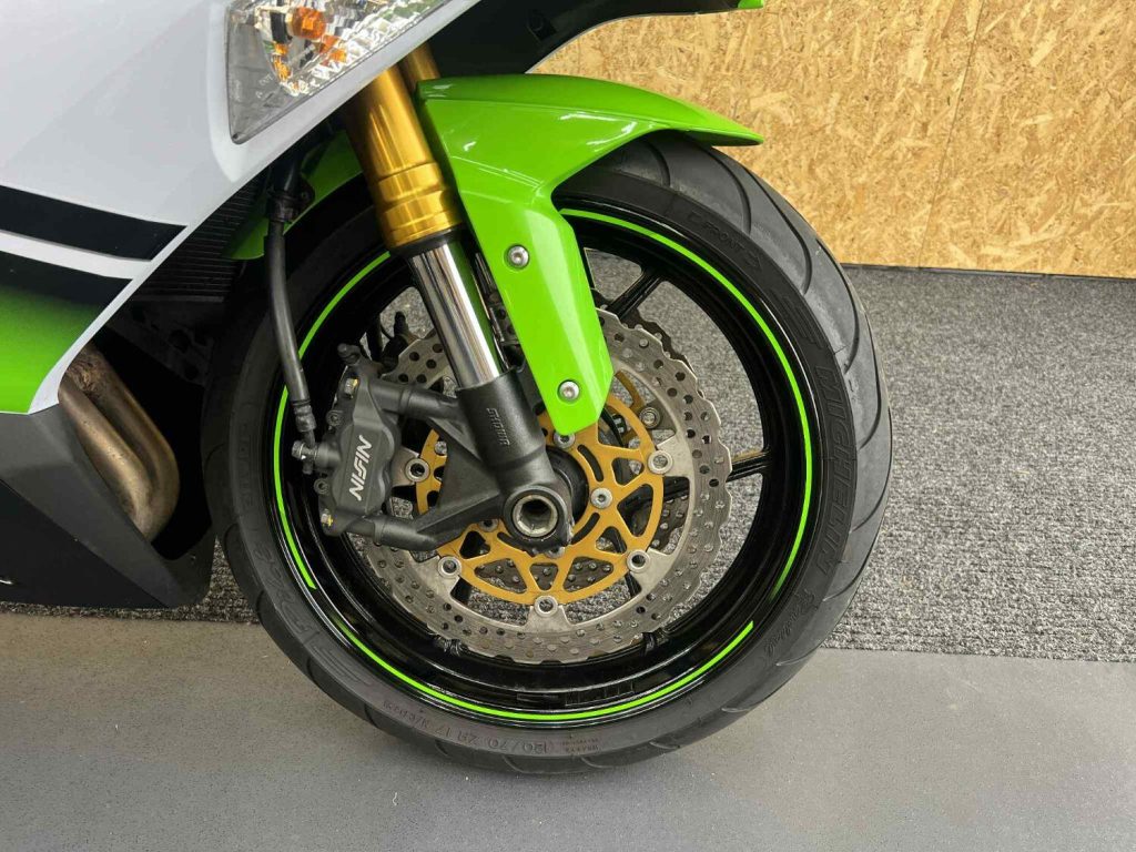 2015 Kawasaki ZX636R 🐸 – Bounty Competitions