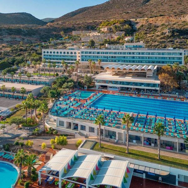 🌞 7-Night Crete Escape for family of 4 & £500 - 7th July 2026 🌞