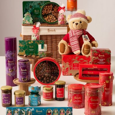 Harrods the Sweet taste of Christmas Hamper 🎄